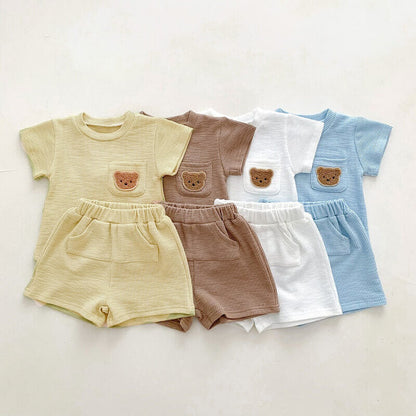 The Color Bear | T-Shirt & Shorts Set