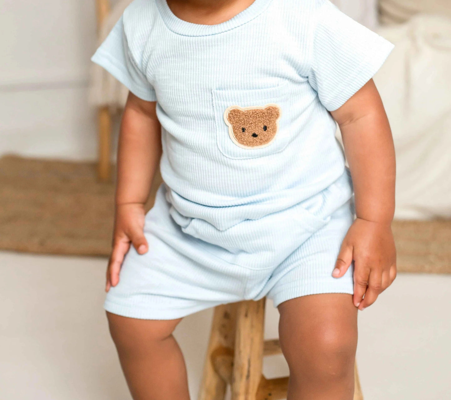 The Color Bear | T-Shirt & Shorts Set